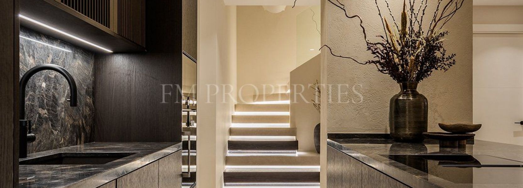 Penthouse  in Los Monteros Playa, Marbella East, Marbella