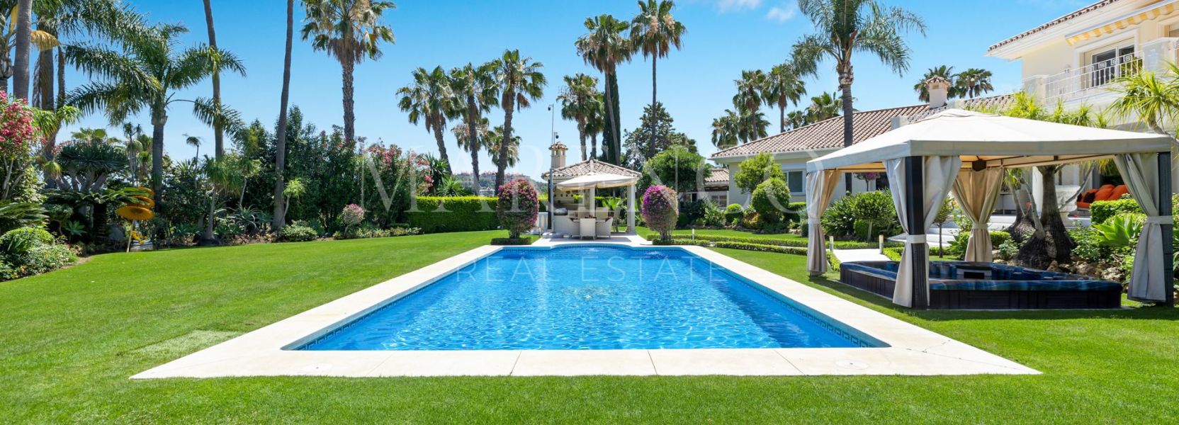 Villa  in Nueva Andalucia, Marbella