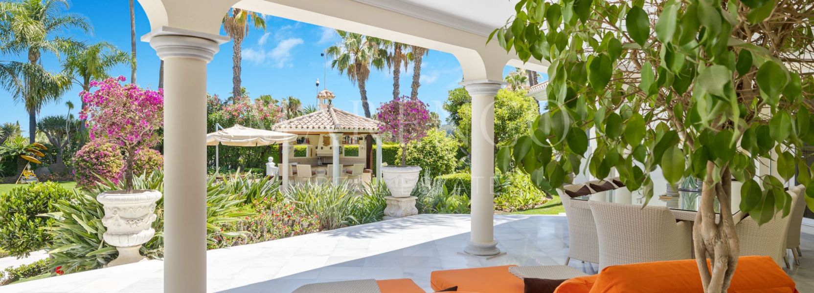 Villa  in Nueva Andalucia, Marbella