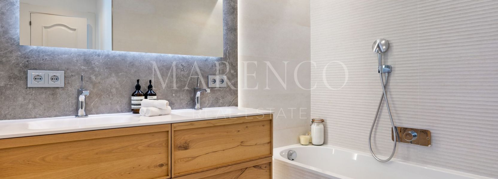 Villa  in Nueva Andalucia, Marbella