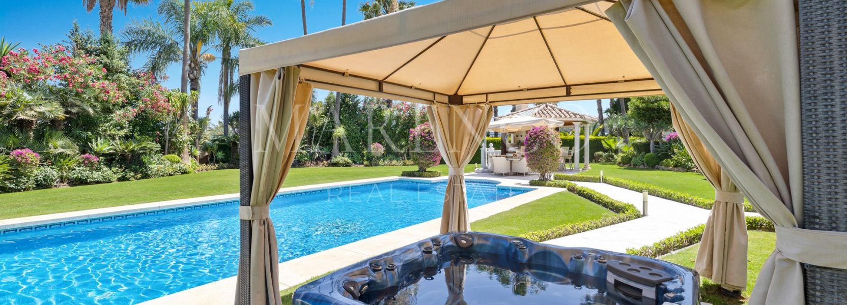 Villa  in Nueva Andalucia, Marbella