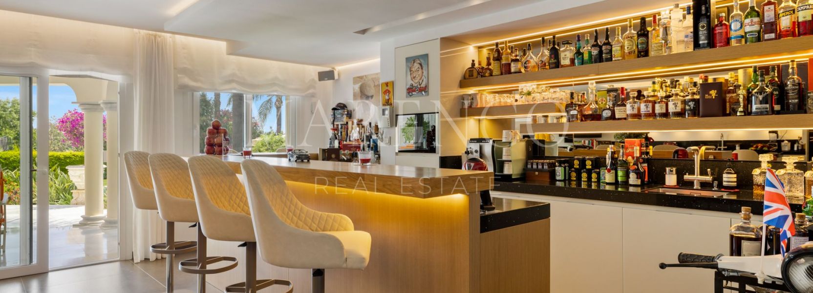 Villa  in Nueva Andalucia, Marbella