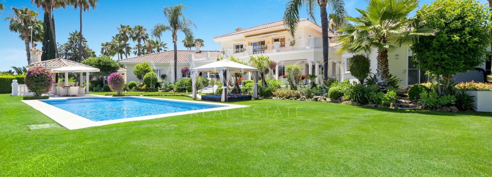 Villa  in Nueva Andalucia, Marbella