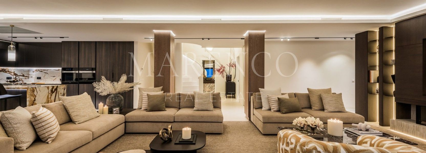 Duplex Penthouse  à Rio Real, Marbella Est, Marbella