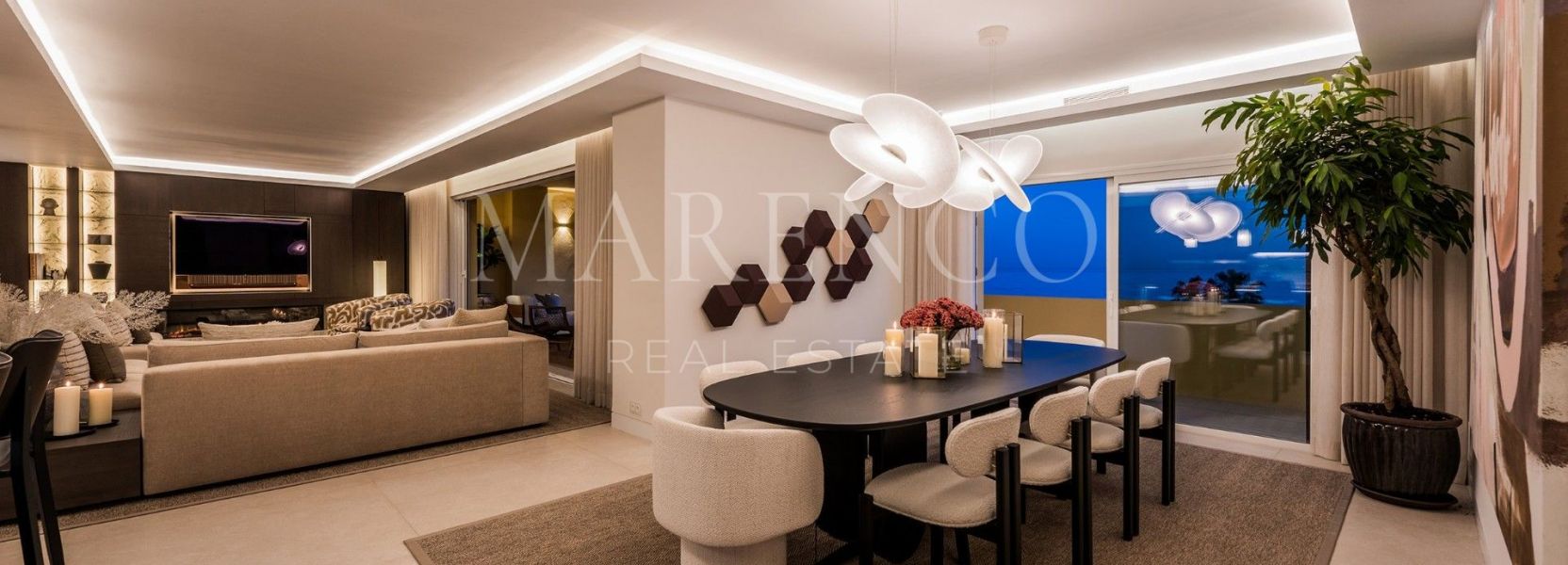 Duplex Penthouse  à Rio Real, Marbella Est, Marbella