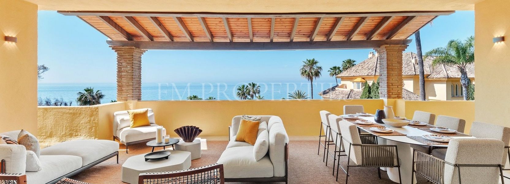 Atico Duplex  en Rio Real, Marbella Este, Marbella