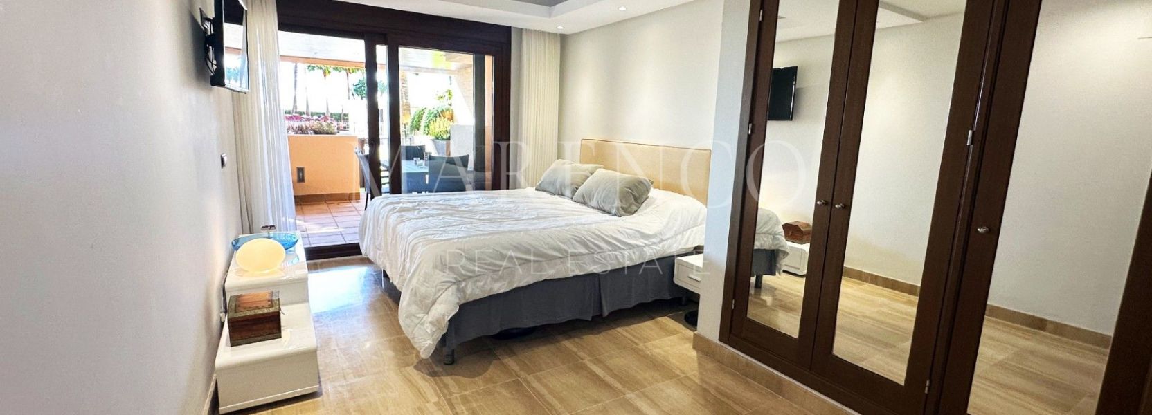 Apartamento Planta Baja  en Bahia de la Plata, Estepona Este, Estepona