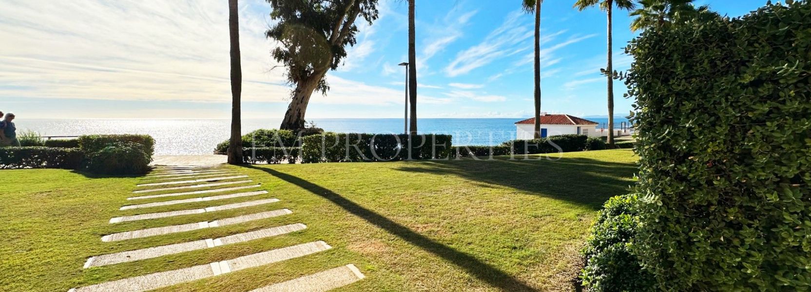 Appartement rez de chaussée  à Bahia de la Plata, Estepona Est, Estepona