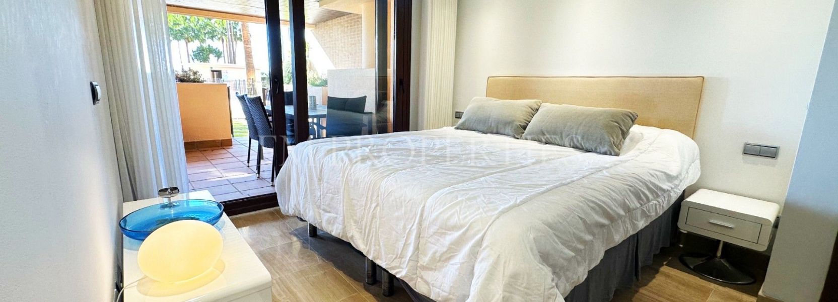 Appartement rez de chaussée  à Bahia de la Plata, Estepona Est, Estepona