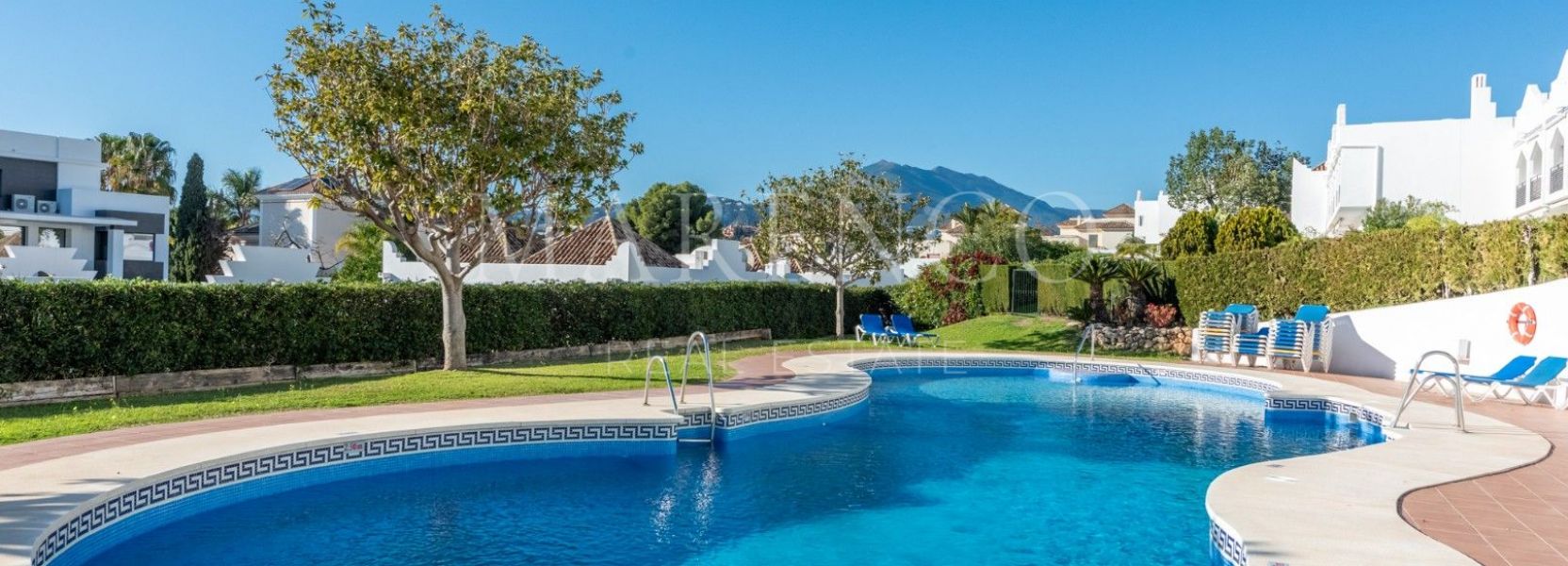 Maison de Ville à Nueva Andalucia, Marbella