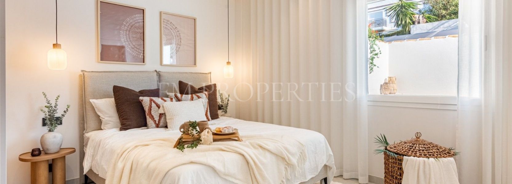 Town House  in Nueva Andalucia, Marbella