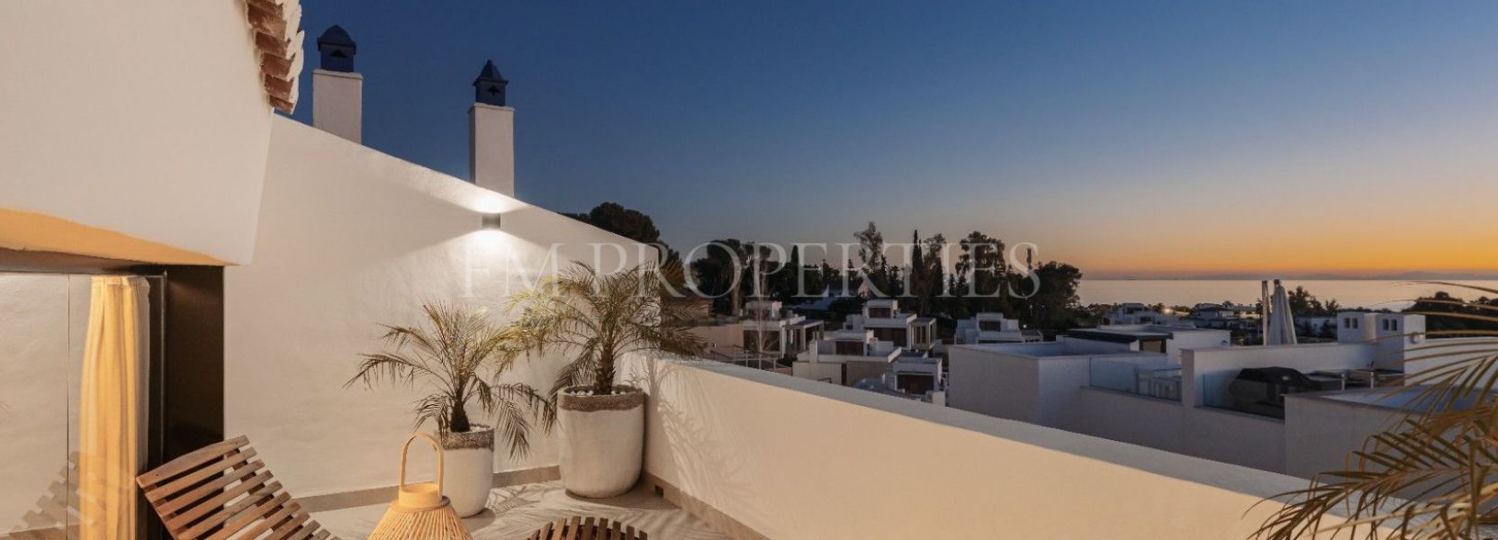 Town House  in Altos de Puente Romano, Marbella Golden Mile, Marbella