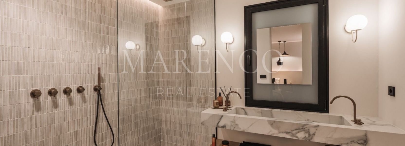 Geschakeld huis  in Altos de Puente Romano, Marbella Golden Mile, Marbella