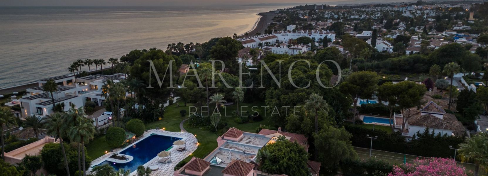 Villa  en Paraiso Barronal, Estepona Este, Estepona