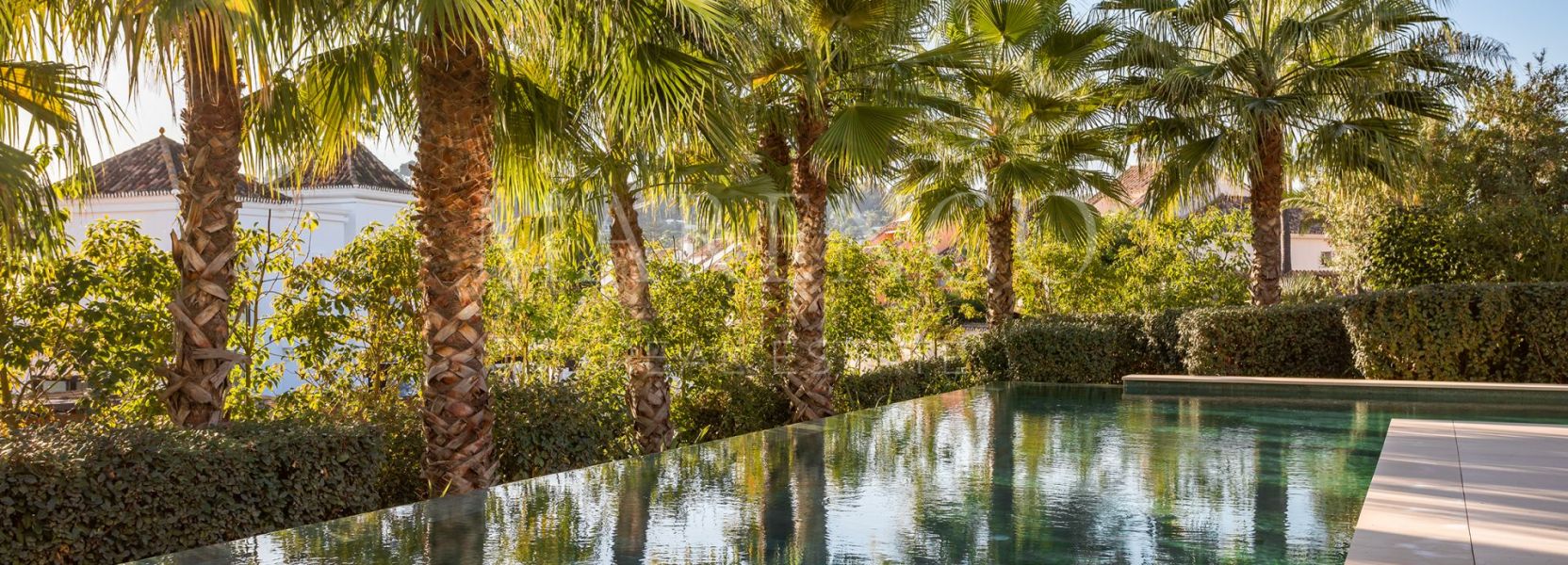 Villa  à Parcelas del Golf, Nueva Andalucia, Marbella