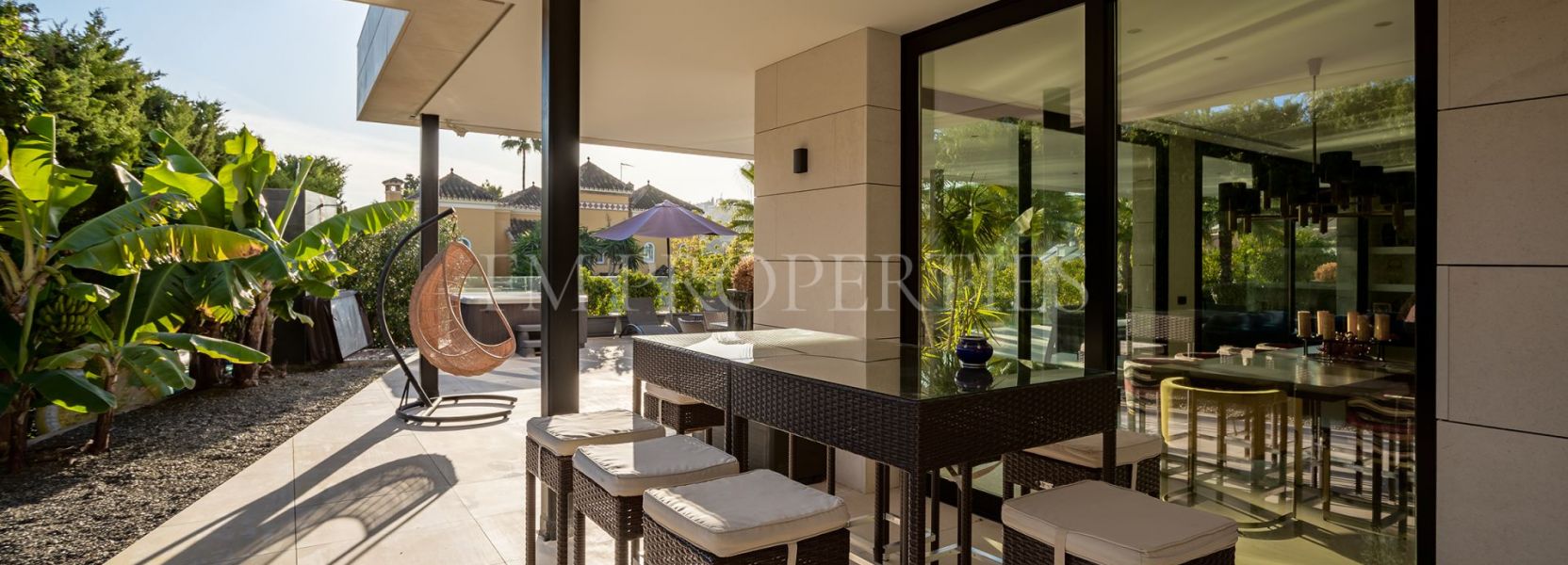 Villa  à Parcelas del Golf, Nueva Andalucia, Marbella