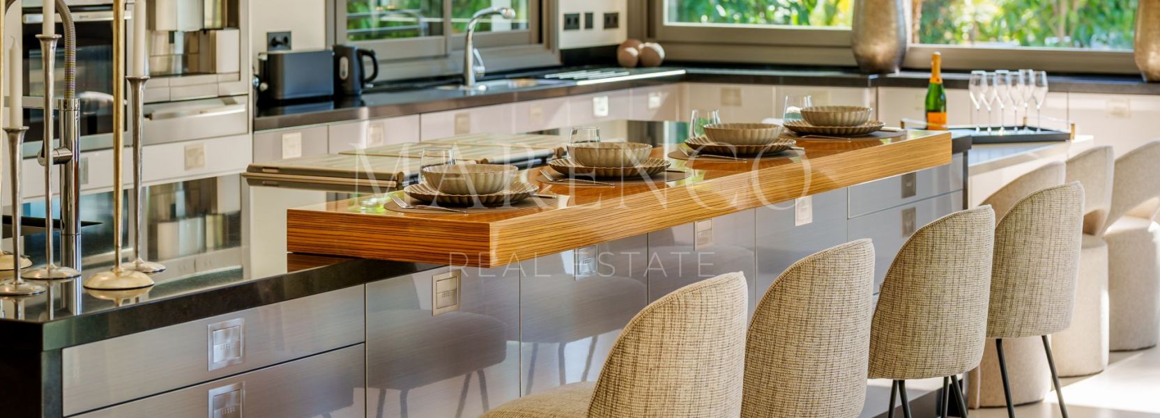 Villa  in La Cerquilla, Nueva Andalucia, Marbella