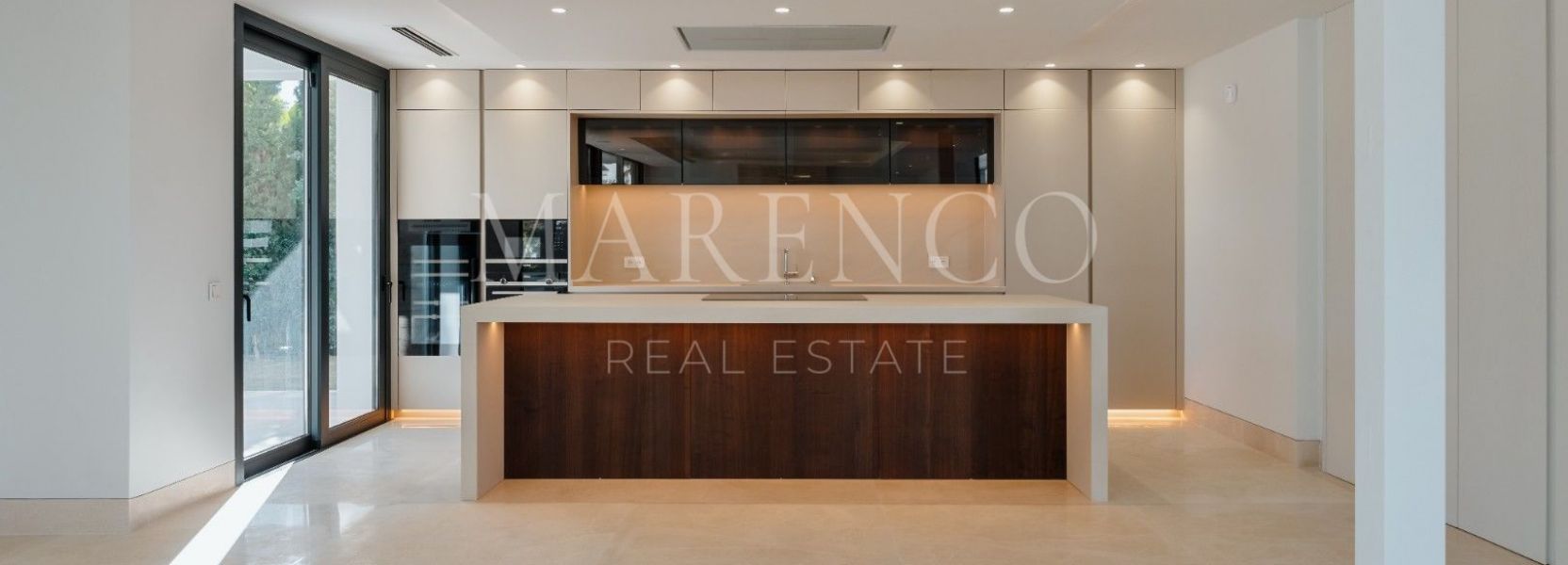 Villa  in Lomas del Virrey, Marbella Golden Mile, Marbella