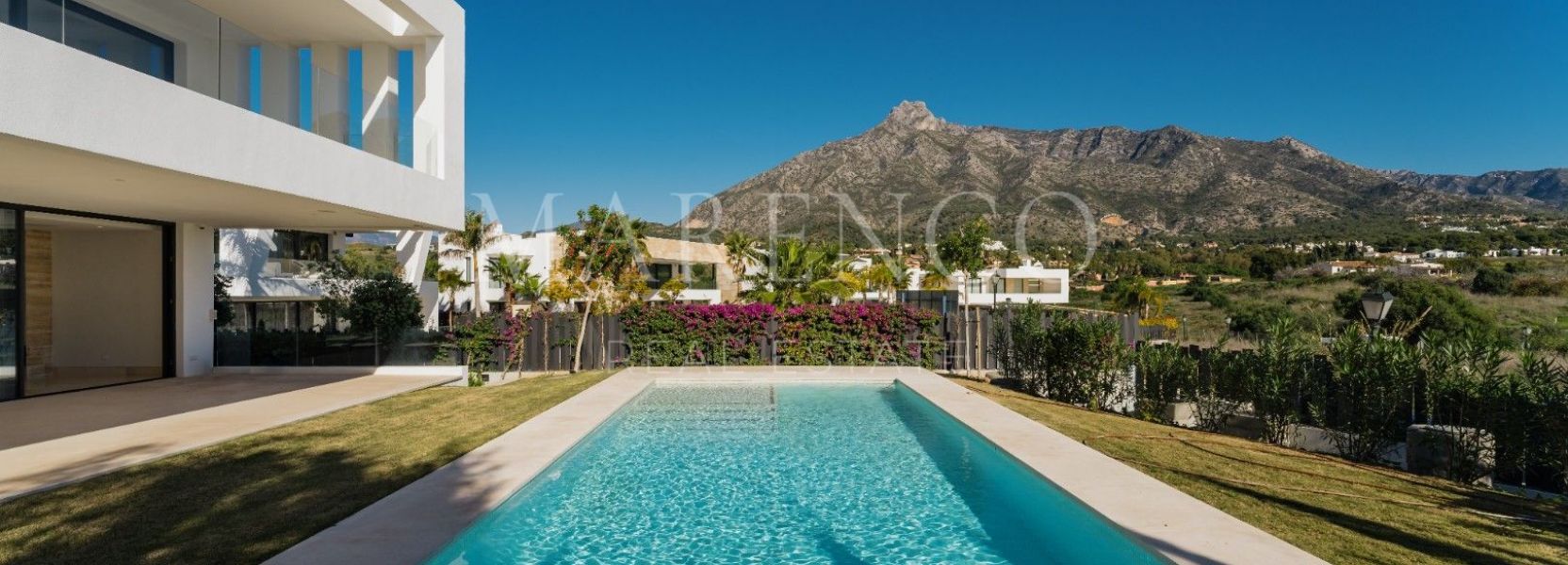 Villa  in Lomas del Virrey, Marbella Golden Mile, Marbella