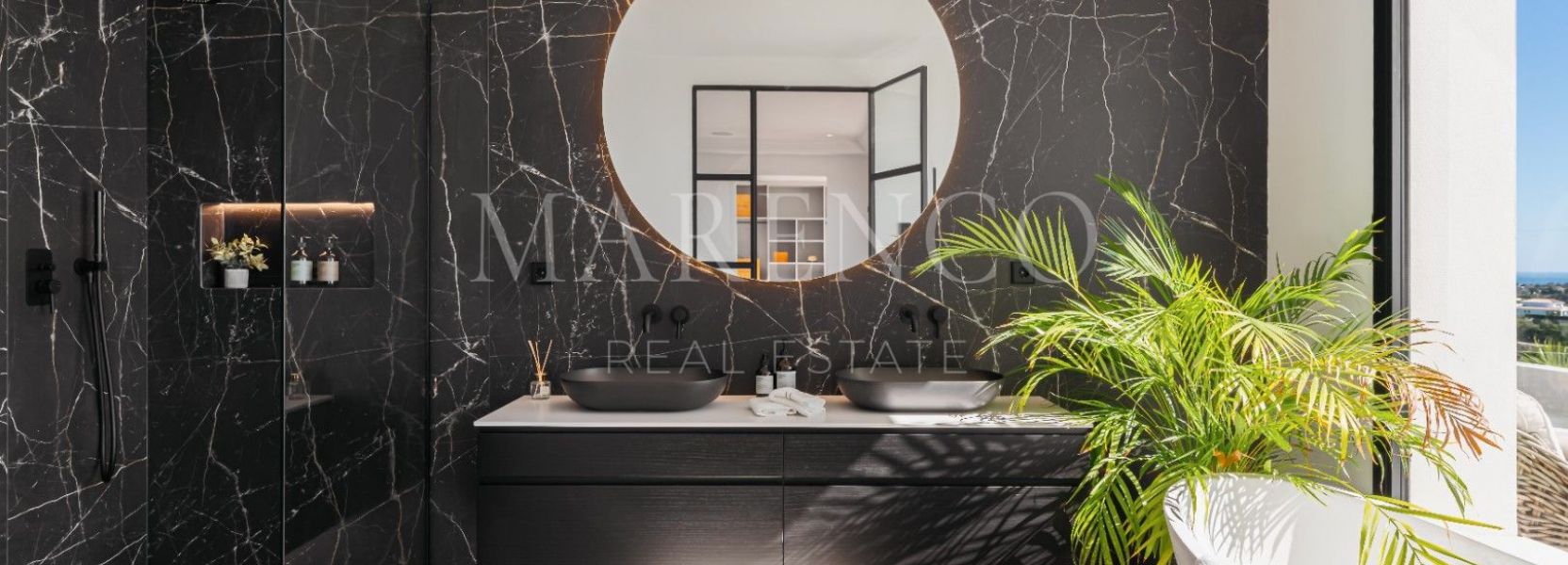 Villa  in Los Flamingos, Benahavis