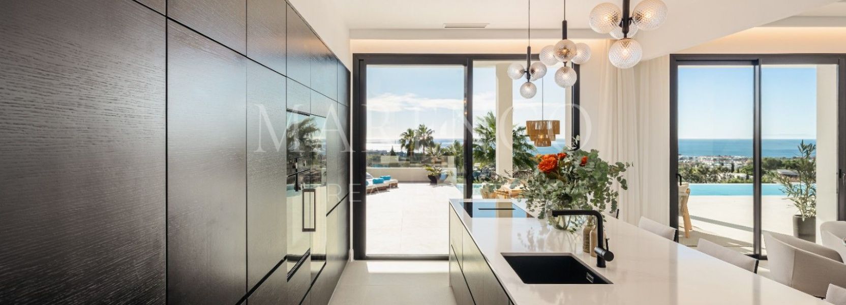 Villa  in Los Flamingos, Benahavis