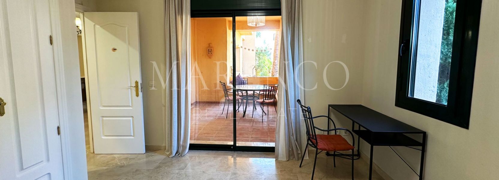 Wohnung  in El Campanario, Estepona Ost, Estepona