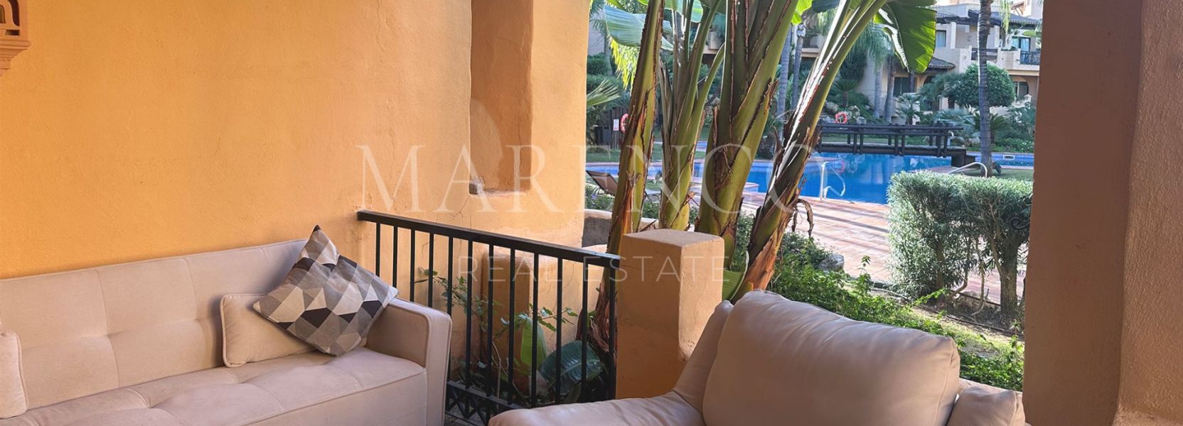 Wohnung  in El Campanario, Estepona Ost, Estepona