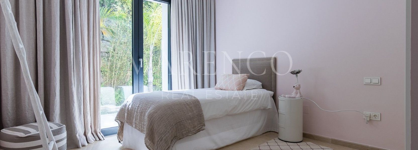 Villa  in Nueva Andalucia, Marbella