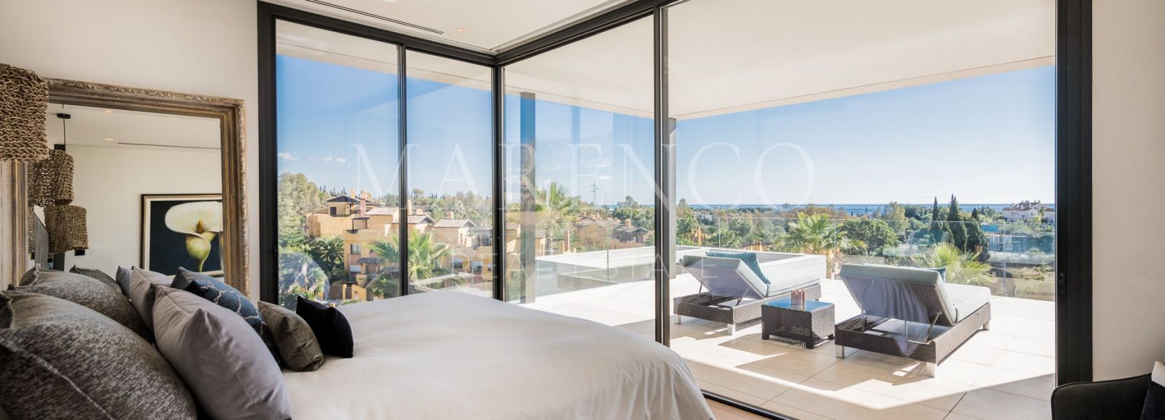 Villa  in Lomas del Virrey, Marbella Golden Mile, Marbella