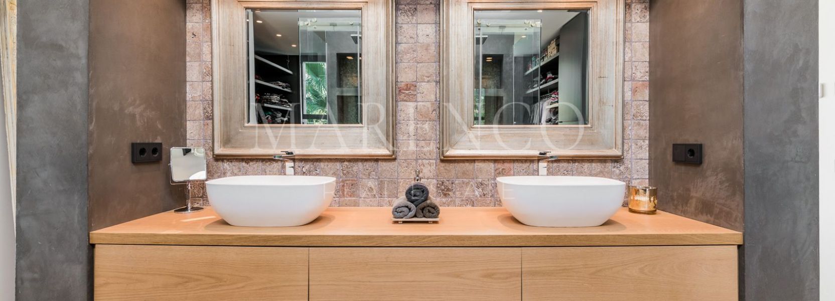 Villa  in Lomas del Virrey, Marbella Golden Mile, Marbella