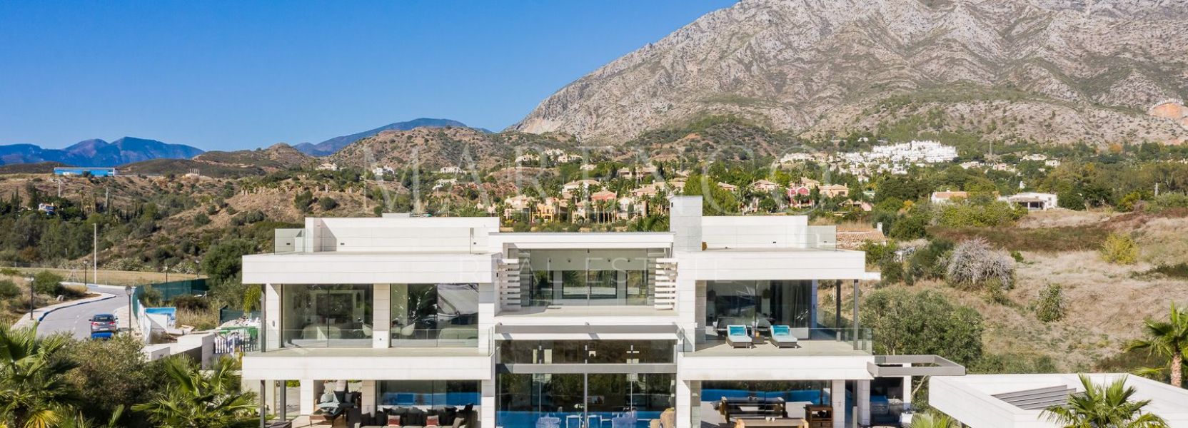 Villa  in Lomas del Virrey, Marbella Golden Mile, Marbella