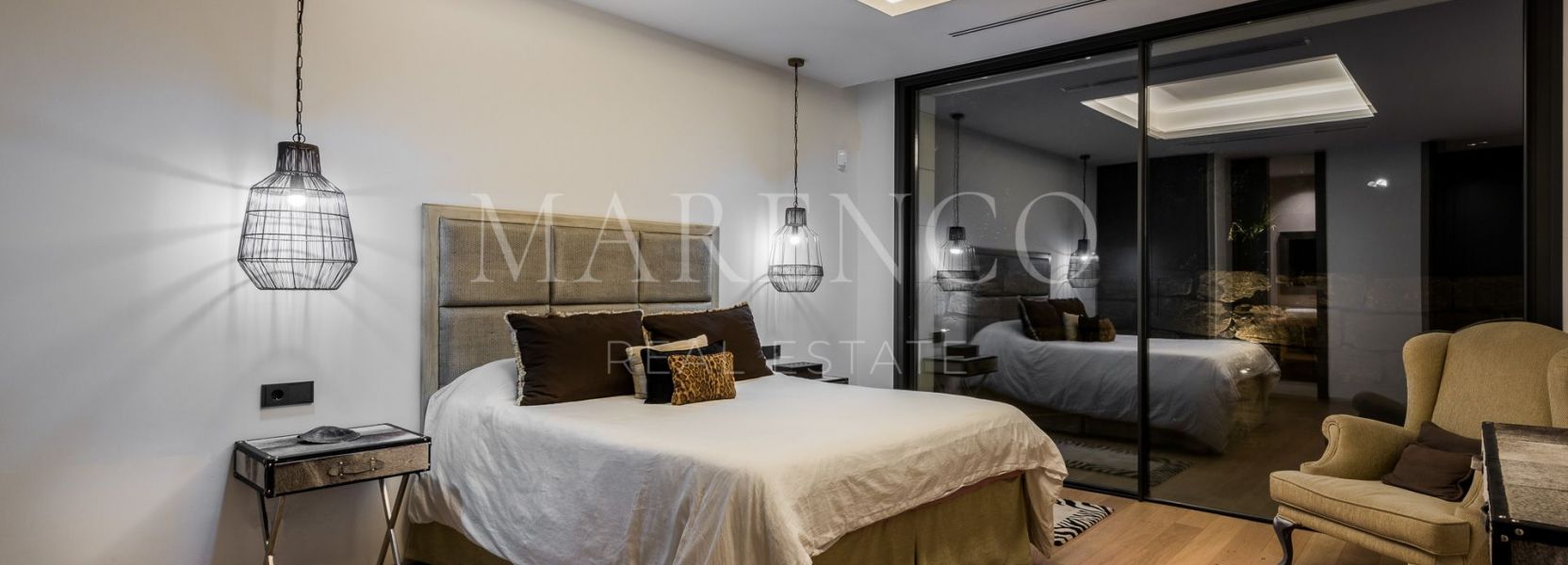 Villa  in Lomas del Virrey, Marbella Golden Mile, Marbella