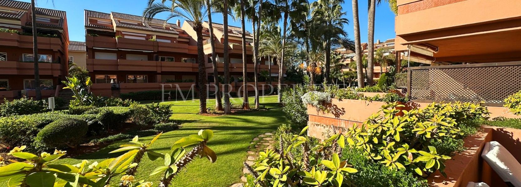 Apartment  in El Embrujo Playa, Marbella - Puerto Banus, Marbella