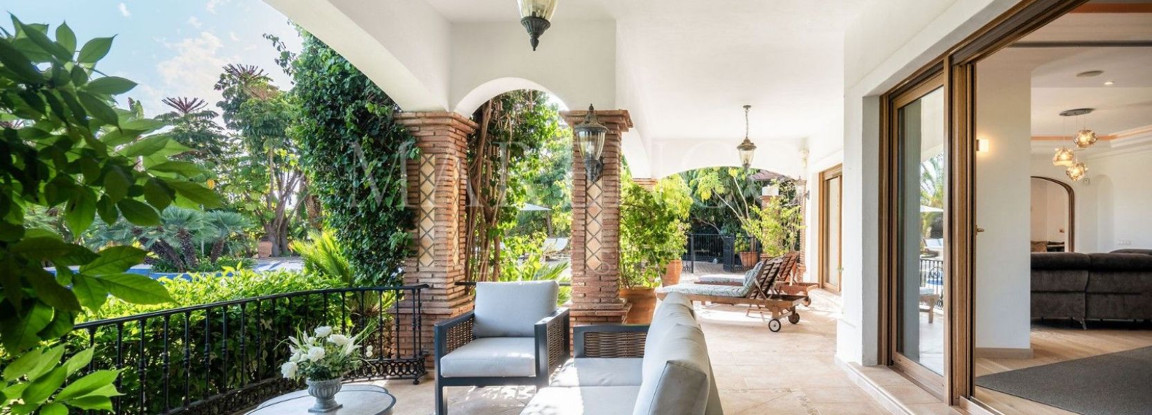 Villa  in El Paraiso, Estepona Ost, Estepona