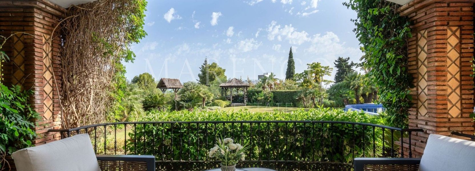 Villa  in El Paraiso, Estepona Ost, Estepona