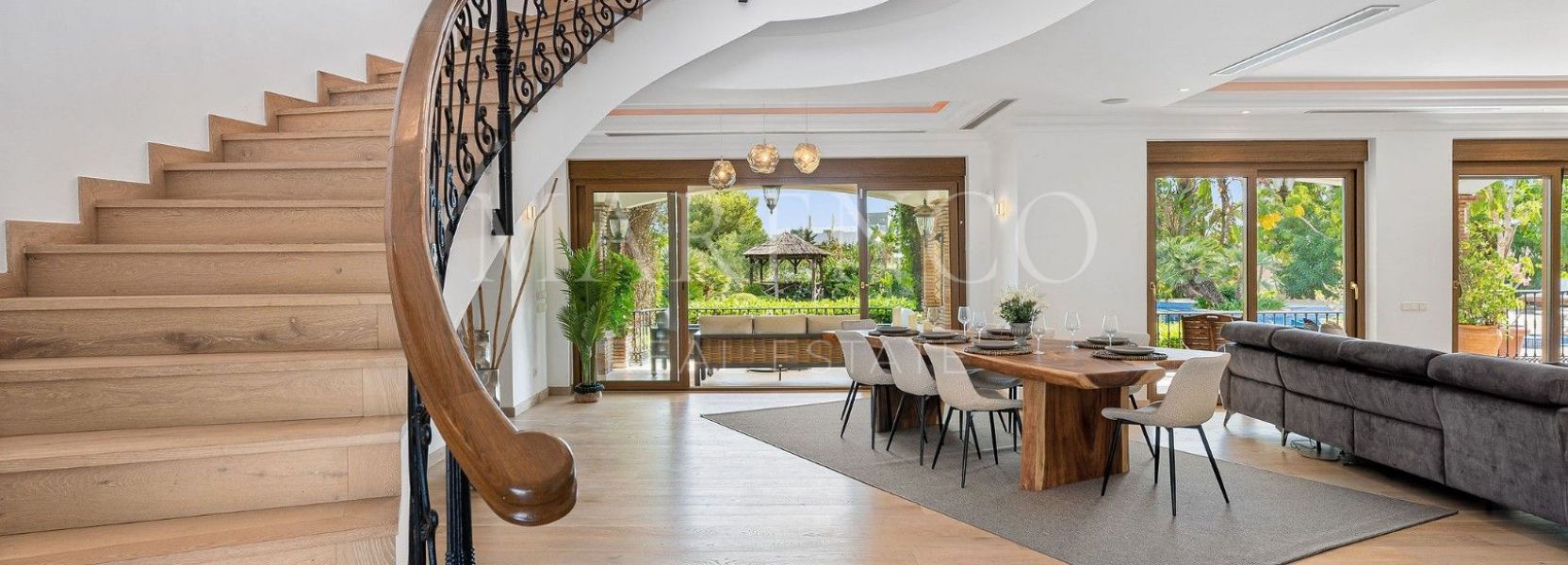 Villa  in El Paraiso, Estepona Ost, Estepona