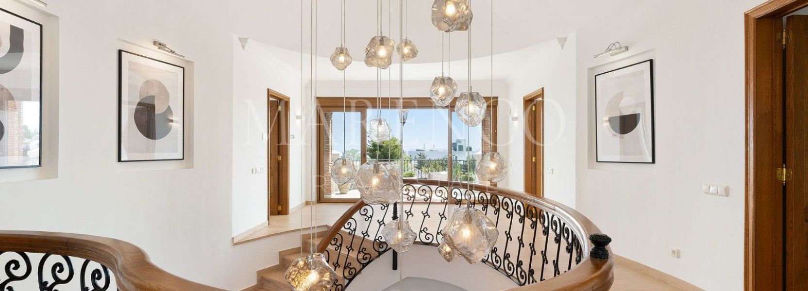 Villa  in El Paraiso, Estepona Ost, Estepona