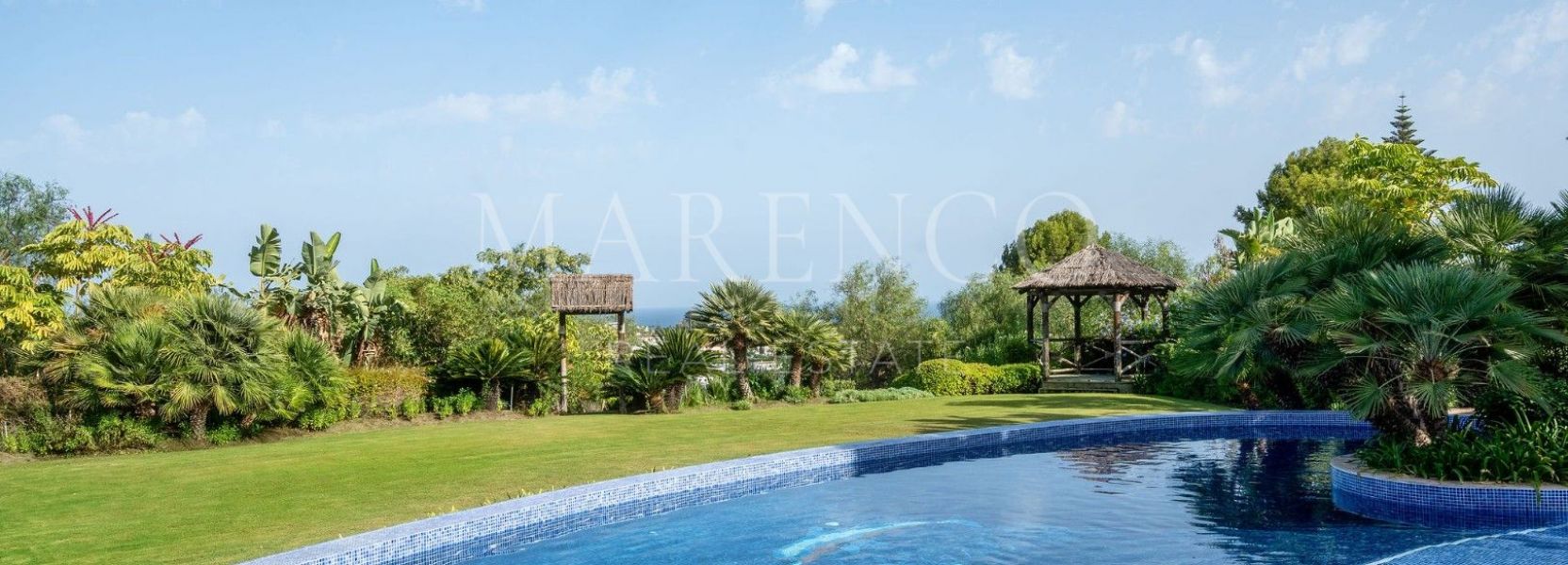 Villa  in El Paraiso, Estepona Ost, Estepona