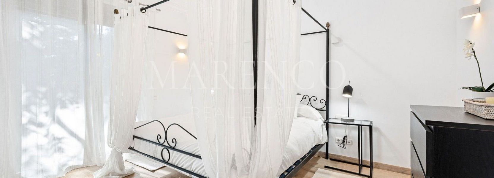 Villa  in El Paraiso, Estepona Ost, Estepona