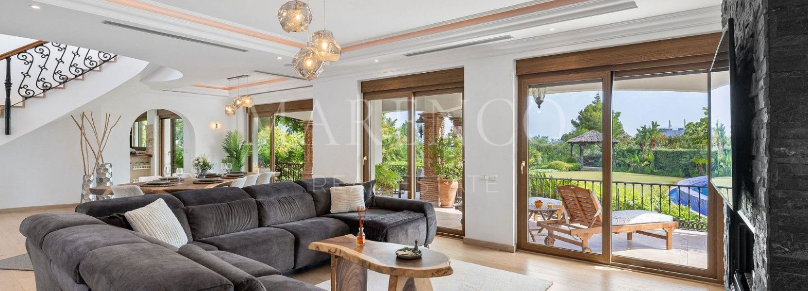 Villa  in El Paraiso, Estepona Ost, Estepona