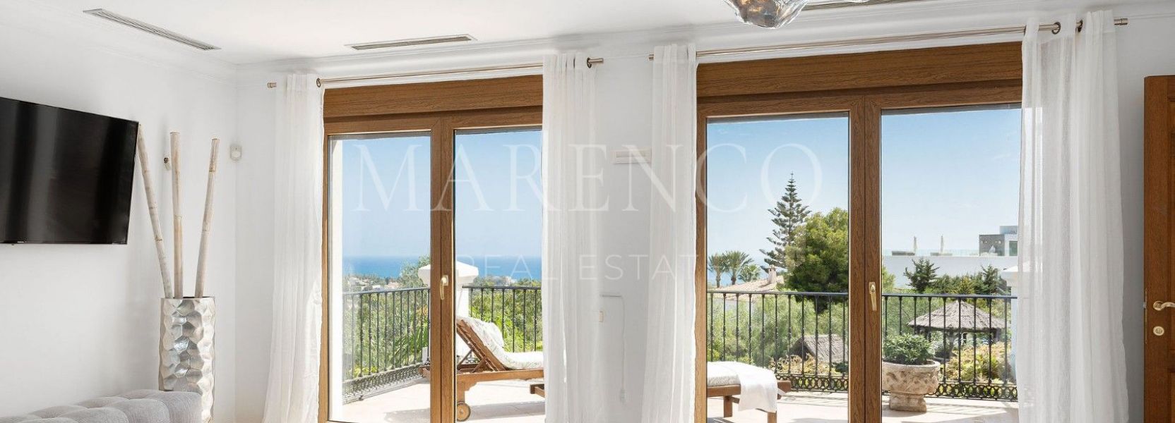 Villa  in El Paraiso, Estepona Ost, Estepona