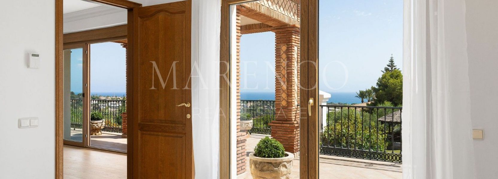 Villa  in El Paraiso, Estepona Ost, Estepona