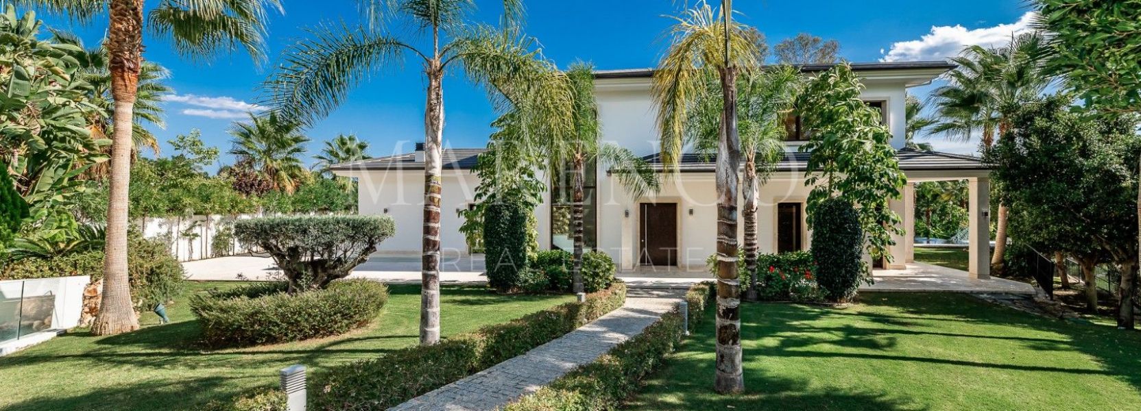 Villa in Los Naranjos, Nueva Andalucia, Marbella