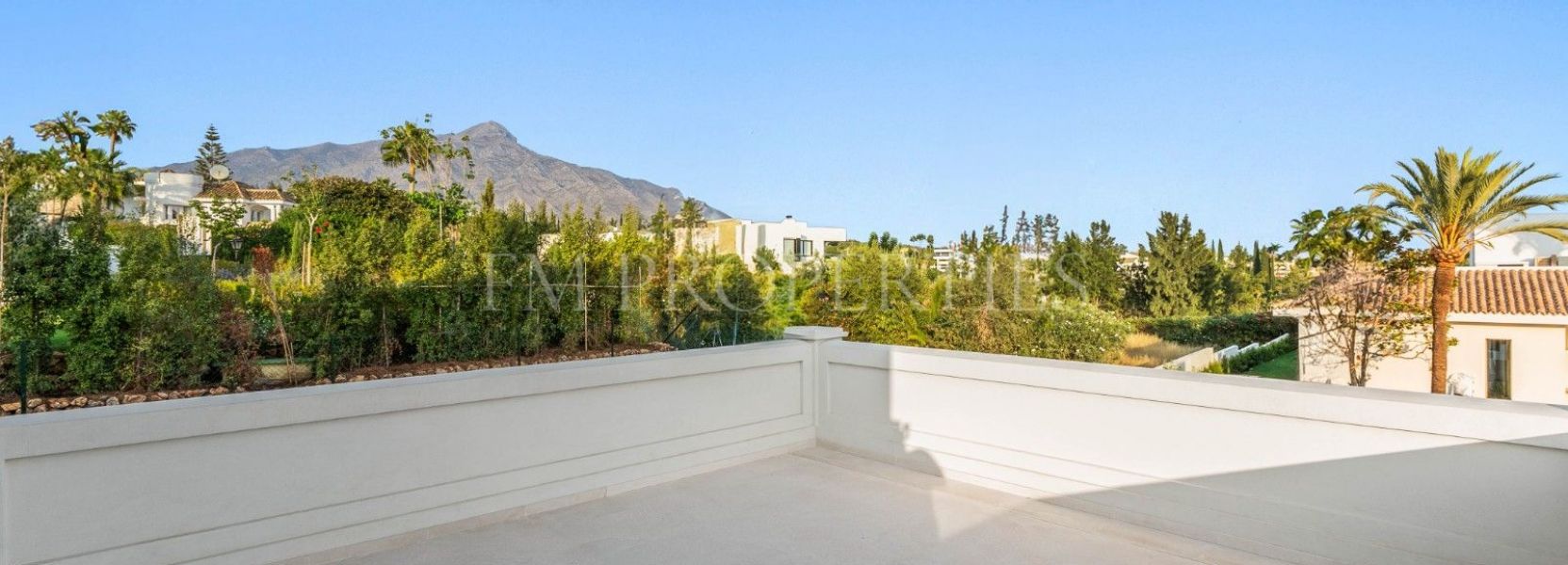 Villa  à Nueva Andalucia, Marbella