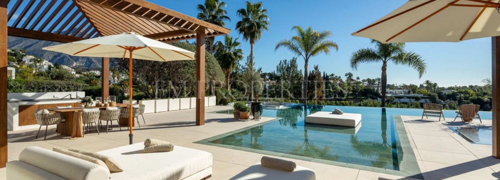 Villa  in Aloha, Nueva Andalucia, Marbella