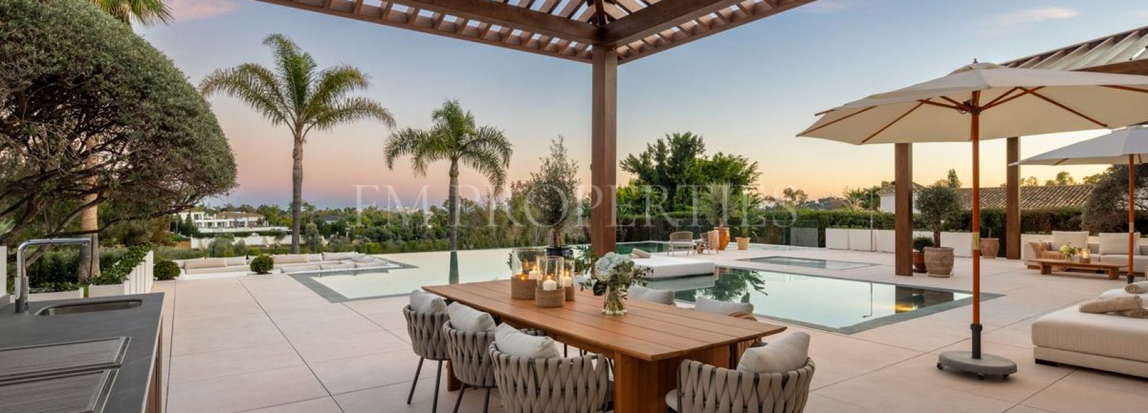 Villa  in Aloha, Nueva Andalucia, Marbella