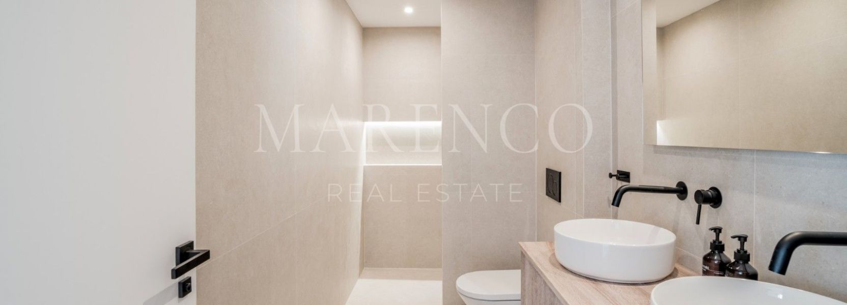 Erdgeschosswohnung  in La Quinta, Benahavis