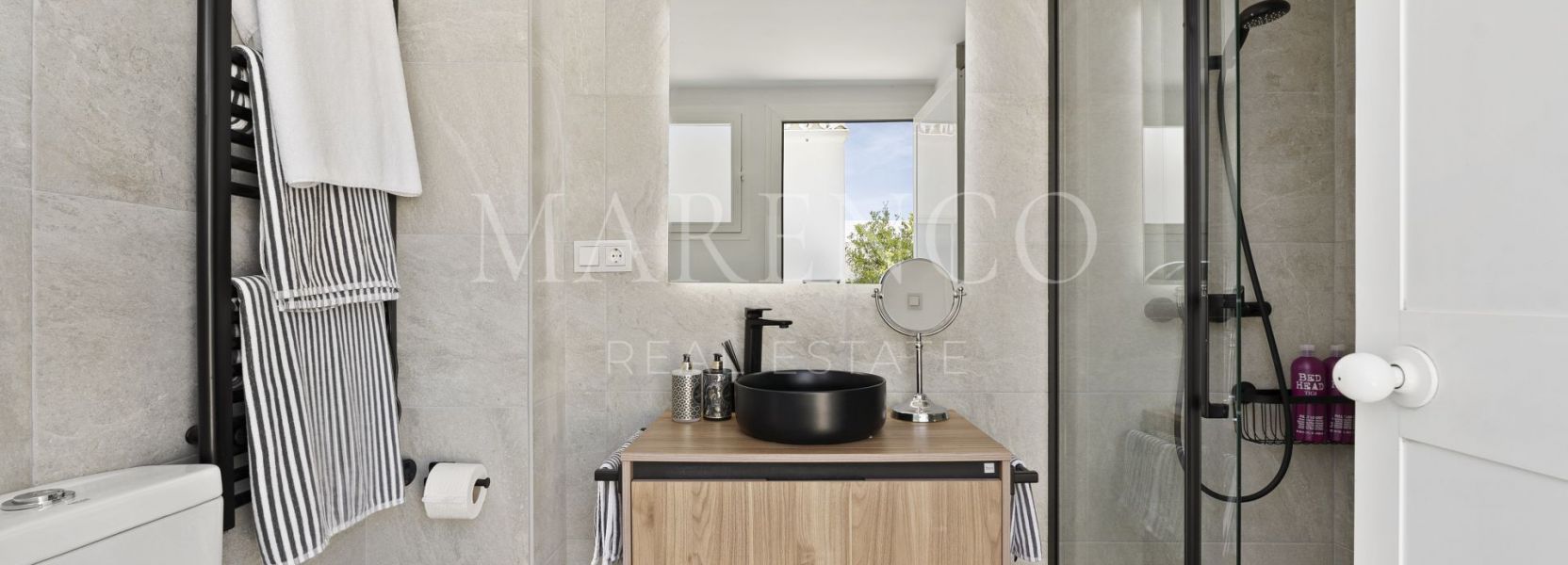 Penthouse  in Alcores del Golf, Nueva Andalucia, Marbella