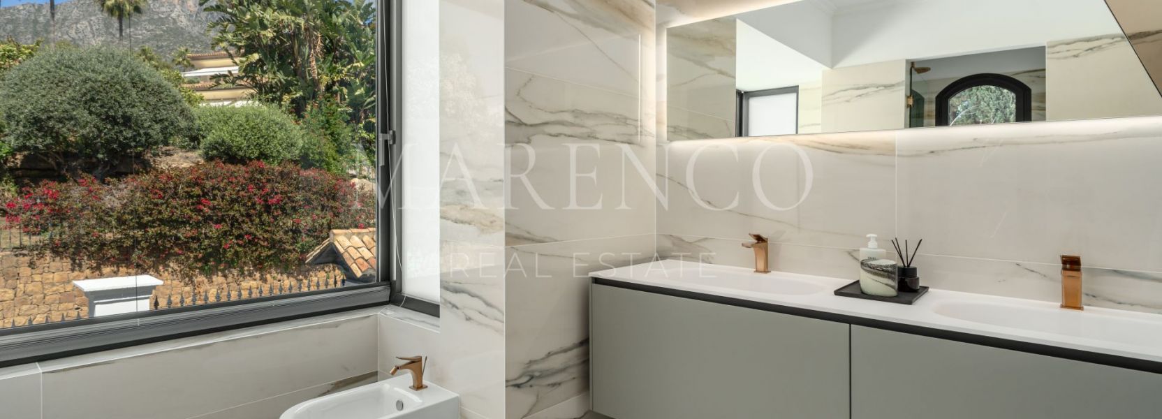 Villa en Altos Reales, Marbella Golden Mile, Marbella