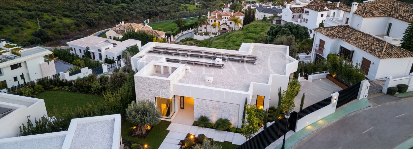 Villa  in Lomas de La Quinta, Benahavis